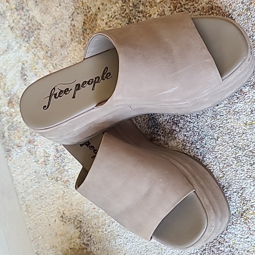 COPY - Free People Harbor Platform Sandal Fawn Grey Leather